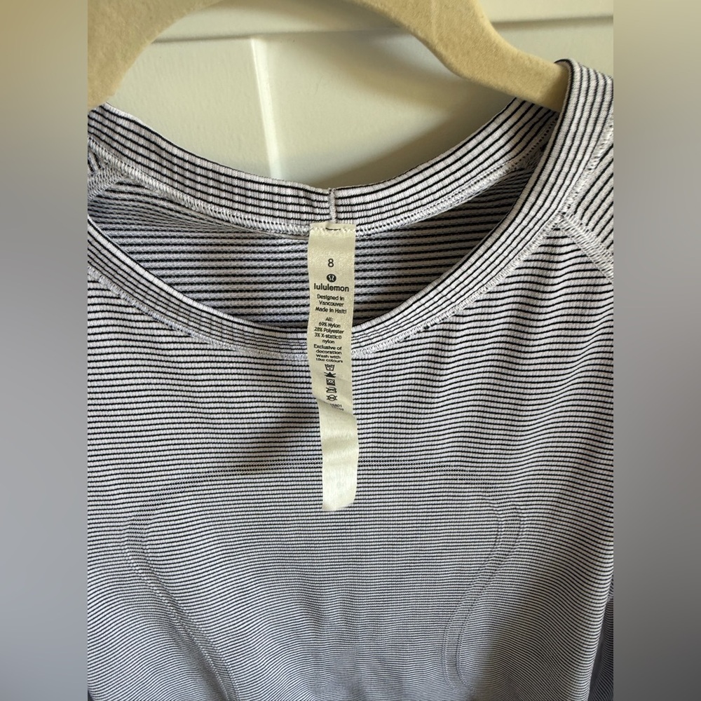 Lululemon Swiftly Tech Tempo Stripe black/white - Picture 4 of 11